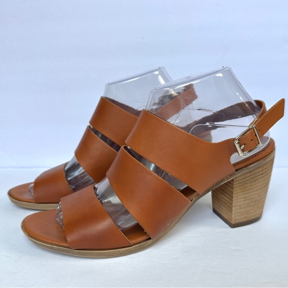 Sophia Milano Shoes - Sophia Milano Leather Strappy Sandal Size 9